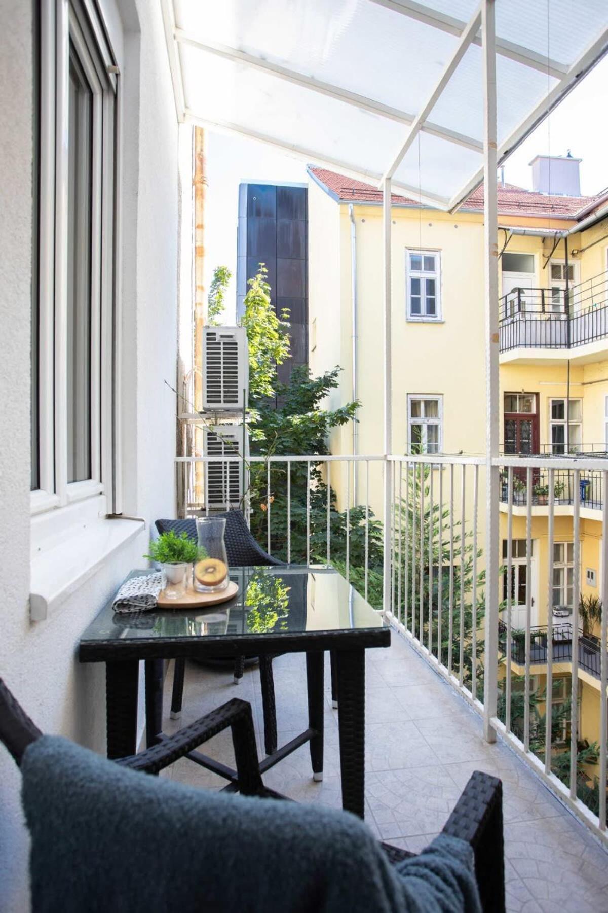 Niko And Sofia'S Apartment Urban Stay Zagreb Luaran gambar
