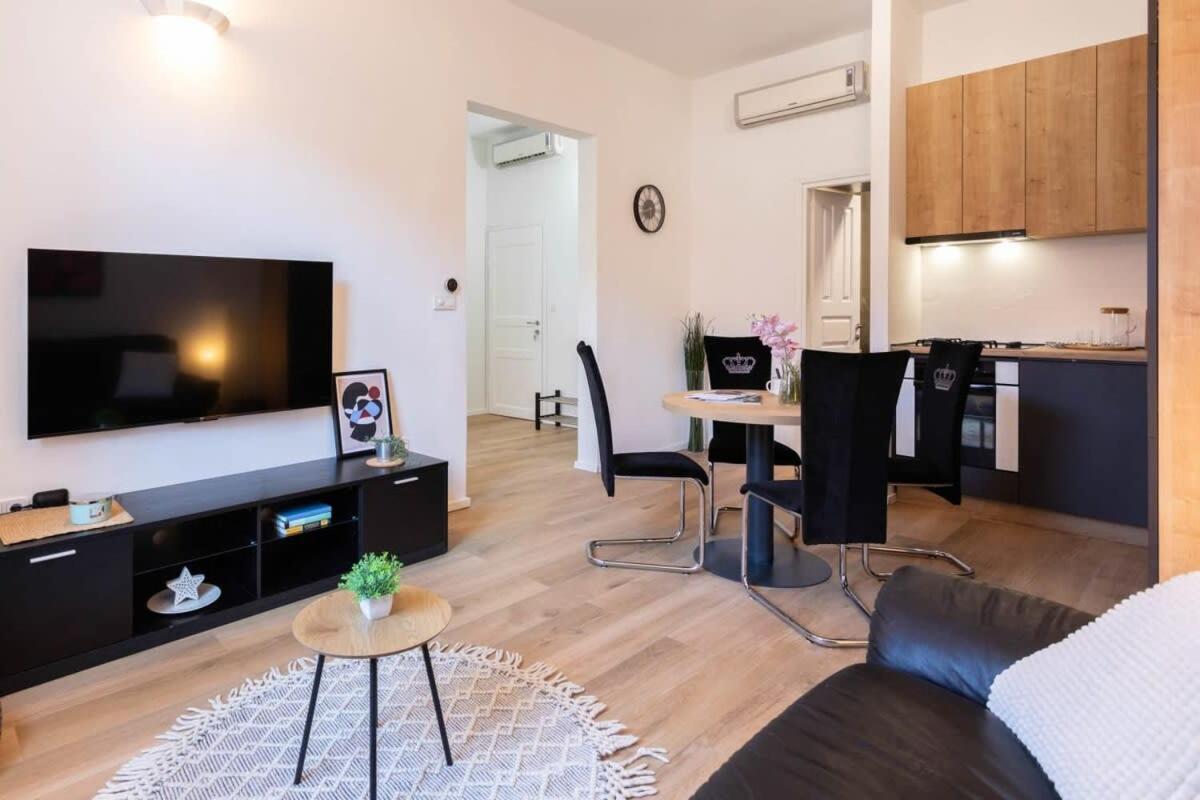 Niko And Sofia'S Apartment Urban Stay Zagreb Luaran gambar