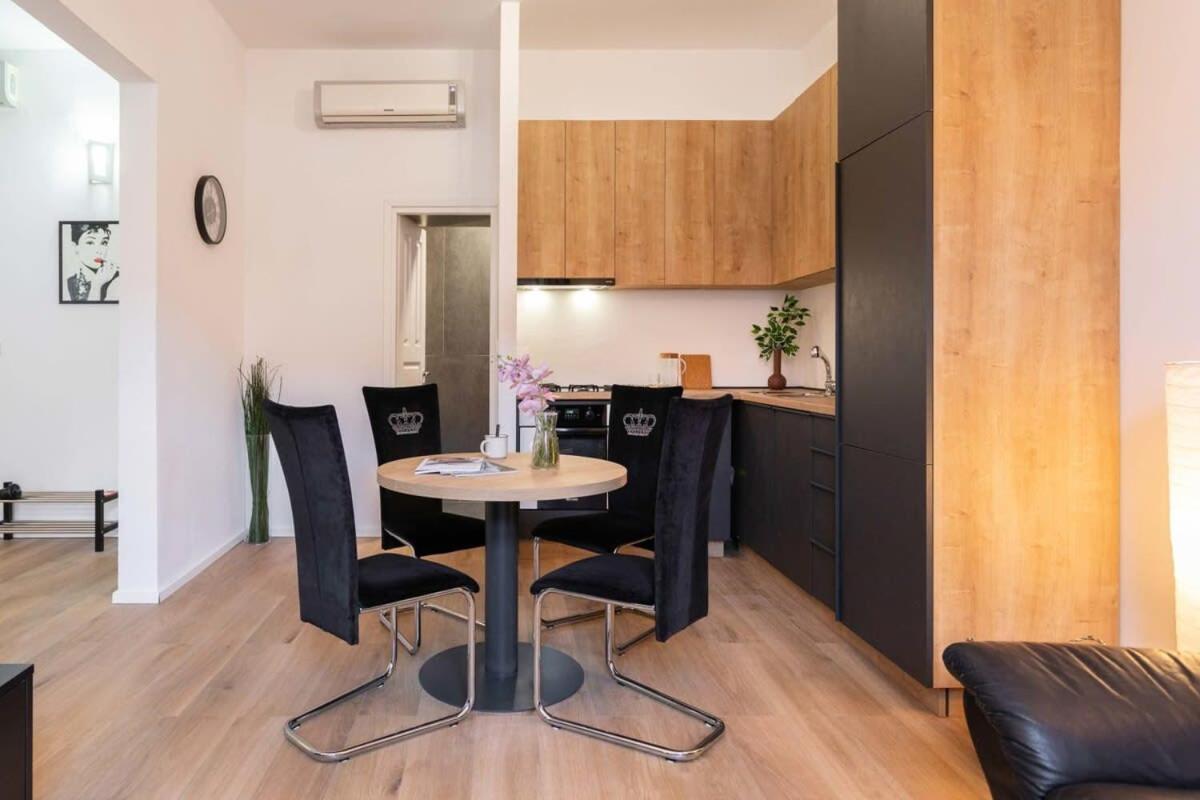 Niko And Sofia'S Apartment Urban Stay Zagreb Luaran gambar